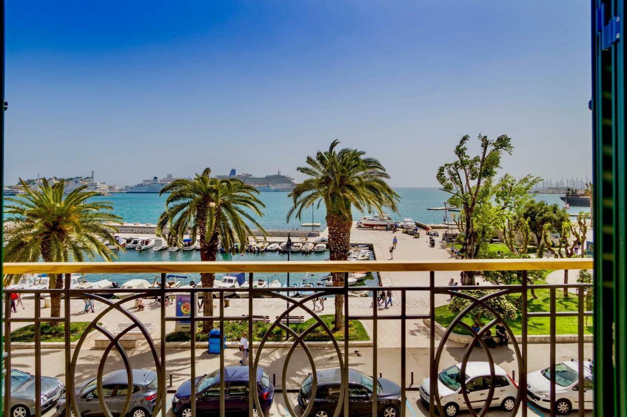 Apartments & Rooms Graso Apartma Split
